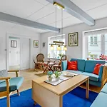 펜션 4 Bedroom Lovely In 톤더